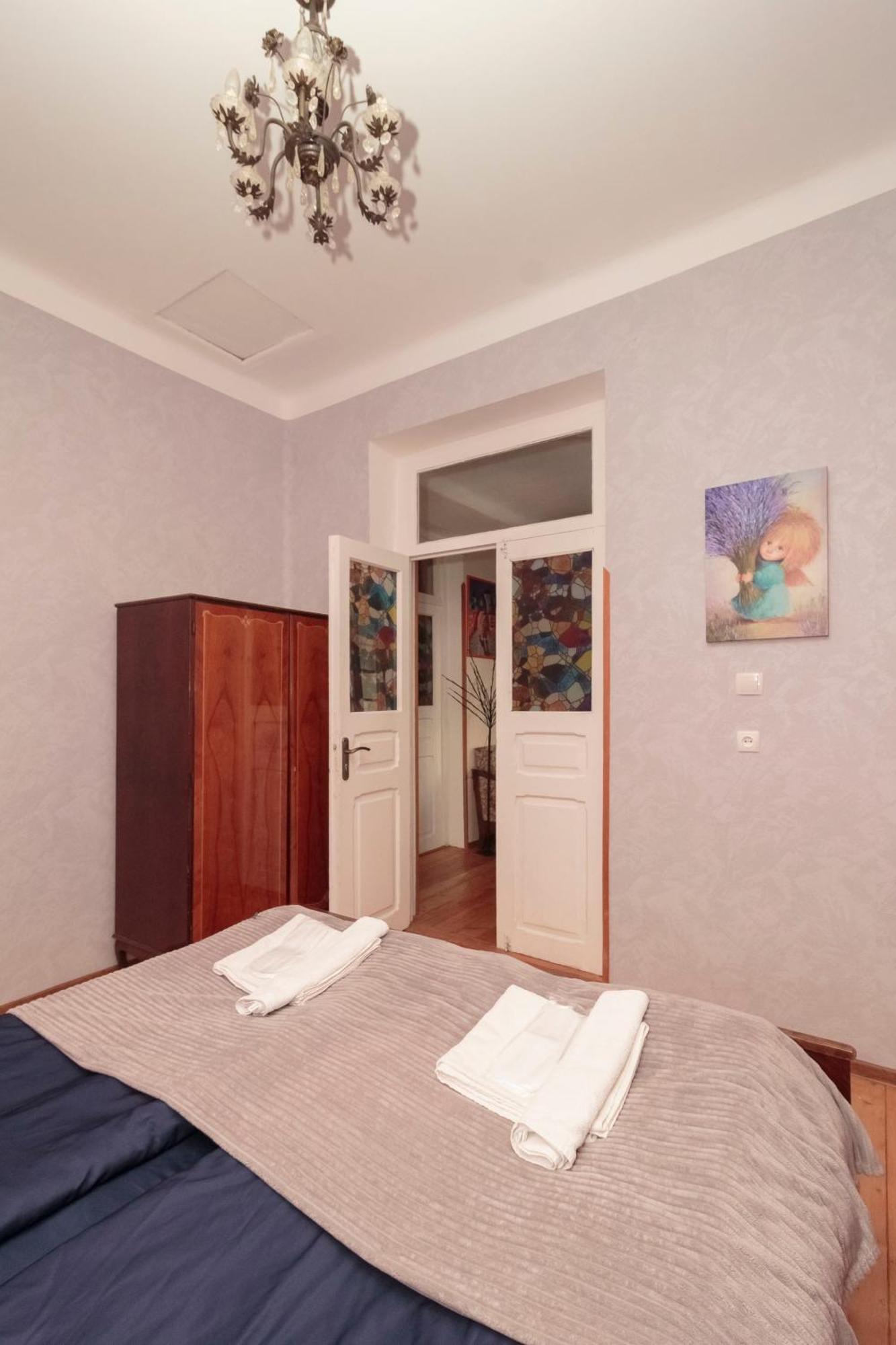 Tuta House Sighnaghi Hotel Buitenkant foto